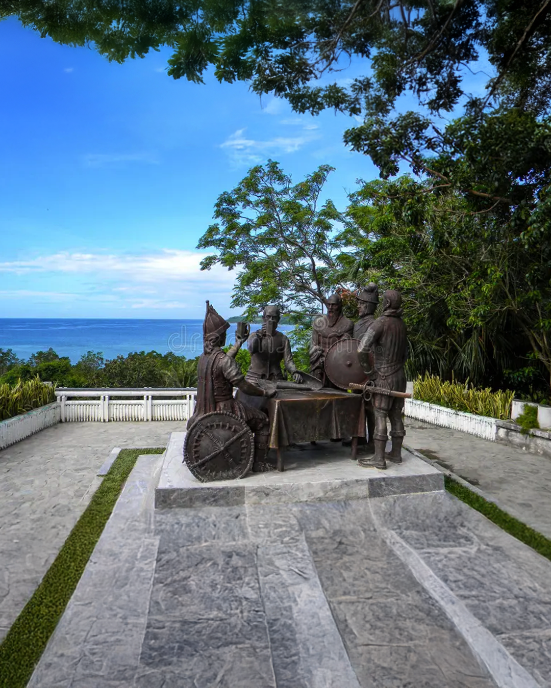L017: 4 Days and 3 Nights Land Arrangement: Cebu-Bohol, PH (with Cebu City Tour + Bohol Countryside Tour)