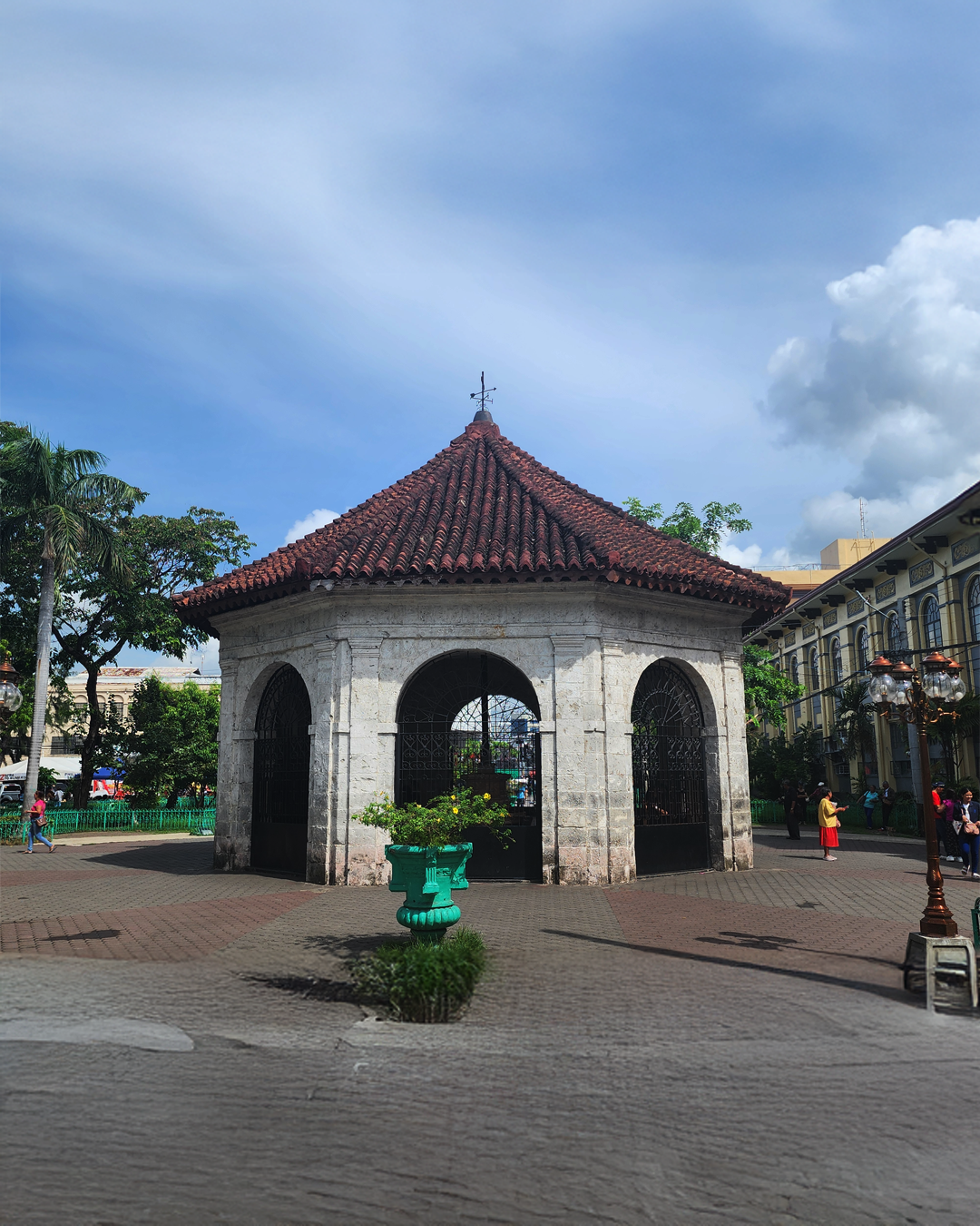 L017: 4 Days and 3 Nights Land Arrangement: Cebu-Bohol, PH (with Cebu City Tour + Bohol Countryside Tour)