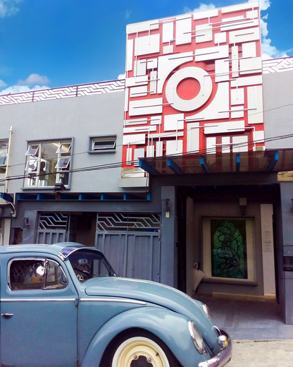 A004: Las Piñas and Tagaytay Combination Tour With Lunch